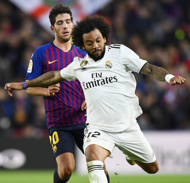 Marcelo y Sergi Roberto, en una acción del clásico del pasado 28 de octubre.