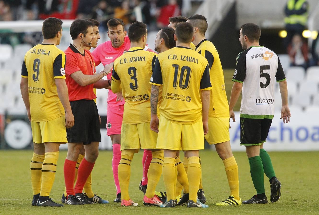 El Racing se impone por la mínima al Izarra en un encuentro muy disputado.