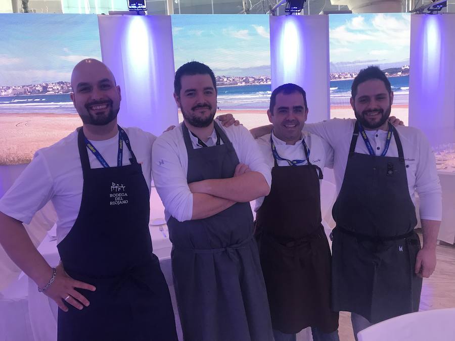 José Rábago, Alex Ortiz, Óscar Teja y Rubén Cuesta, del Grupo El Riojano, que en esta ocasión representaron al restaurante Pan de Cuco. 