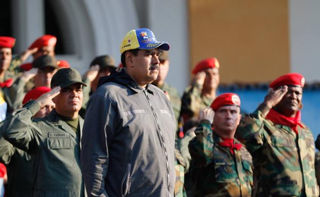 Nicolás Maduro, en la ceremonia militar para conmemorar el 27 aniversario del fallido golpe de Estado de Hugo Chávez en 1992. 