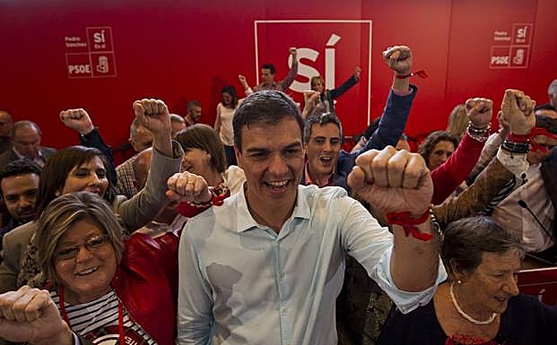 Mitin de Pedro Sánchez en Santander en abril de 2017, siendo candidato a la reelección como Secretario General del PSOE.