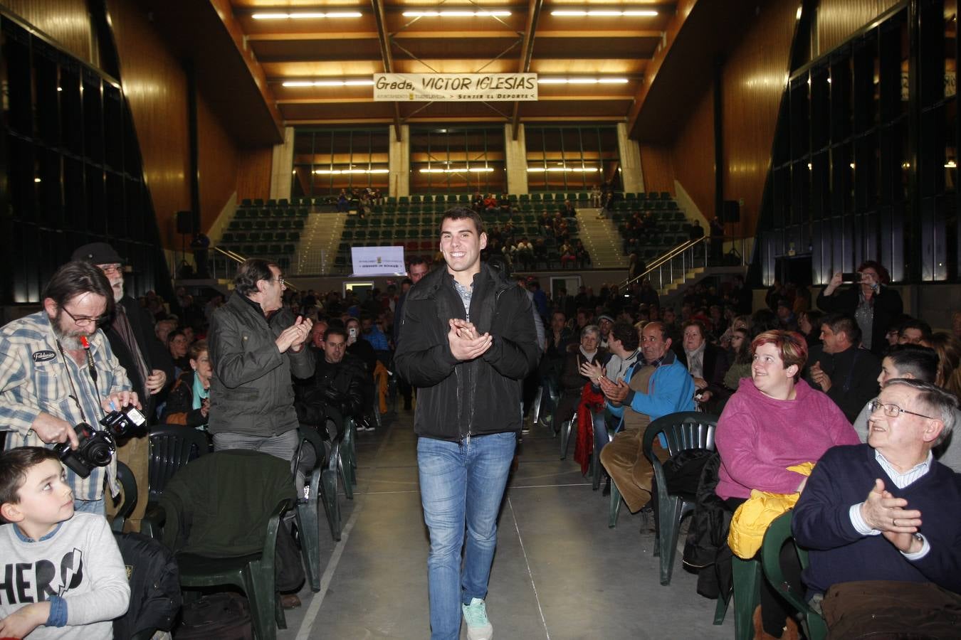 Fotos: Torrelavega homenajea a Sergio &#039;El Niño&#039; García por retener el título de campeón del Europa de peso superwelter