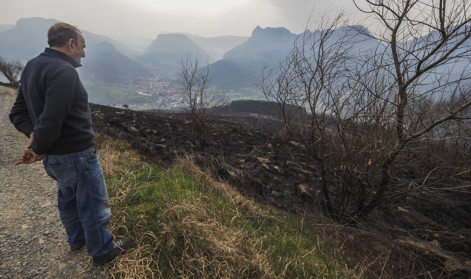 Fotos: Cantabria apaga los últimos incendios tras seis días trágicos