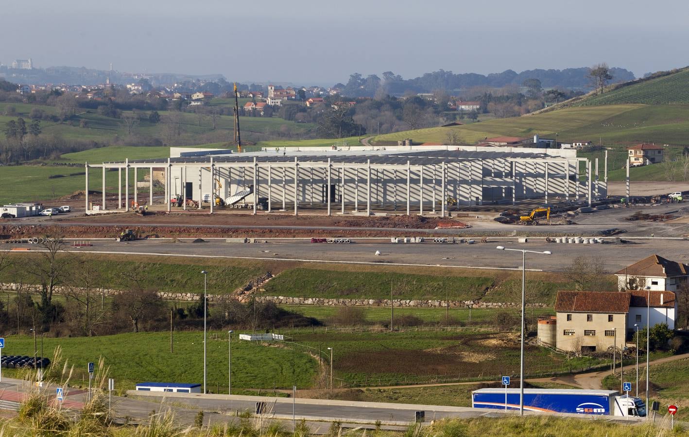 Fotos: Centro logístico de Lupa en Orejo