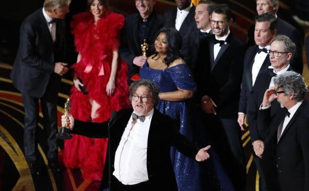 Peter Farrelly, junto al equipo de 'Green Book'.