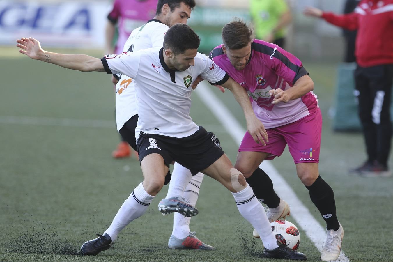 Fotos: Las mejores imágenes del partido Gernika-Gimnástica