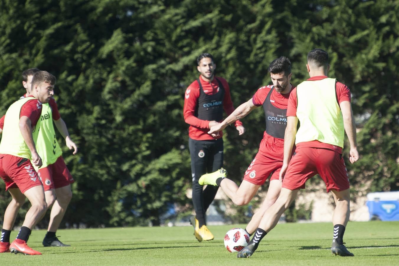 Fotos: Entrenamiento del Racing para preparar el partido de Langreo