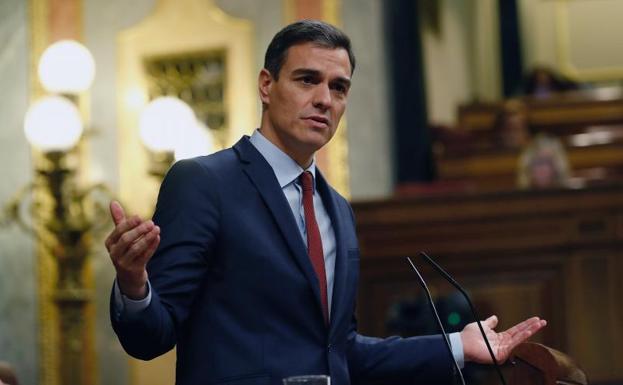 El presidente del Gobierno, Pedro Sánchez, durante su comparecencia ayer en el último pleno del Congreso.