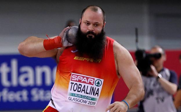 Carlos Tobalina, en uno de los lanzamientos de la calificación de peso.