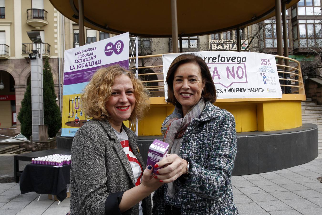 Pastillas contra el machismo en Torrelavega.