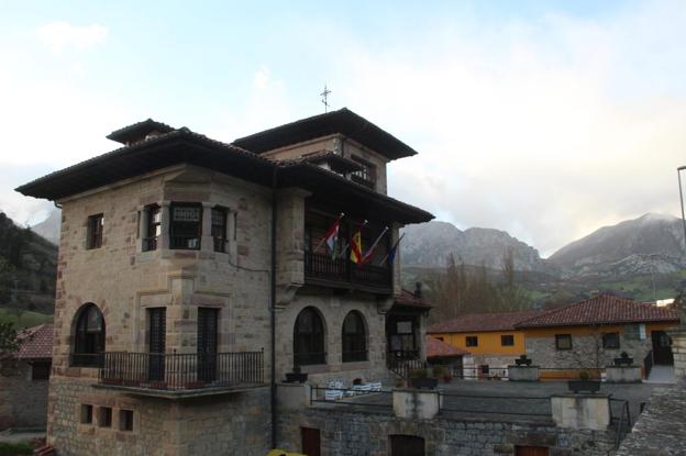 La Casona de Sotama ya es de propiedad municipal. 