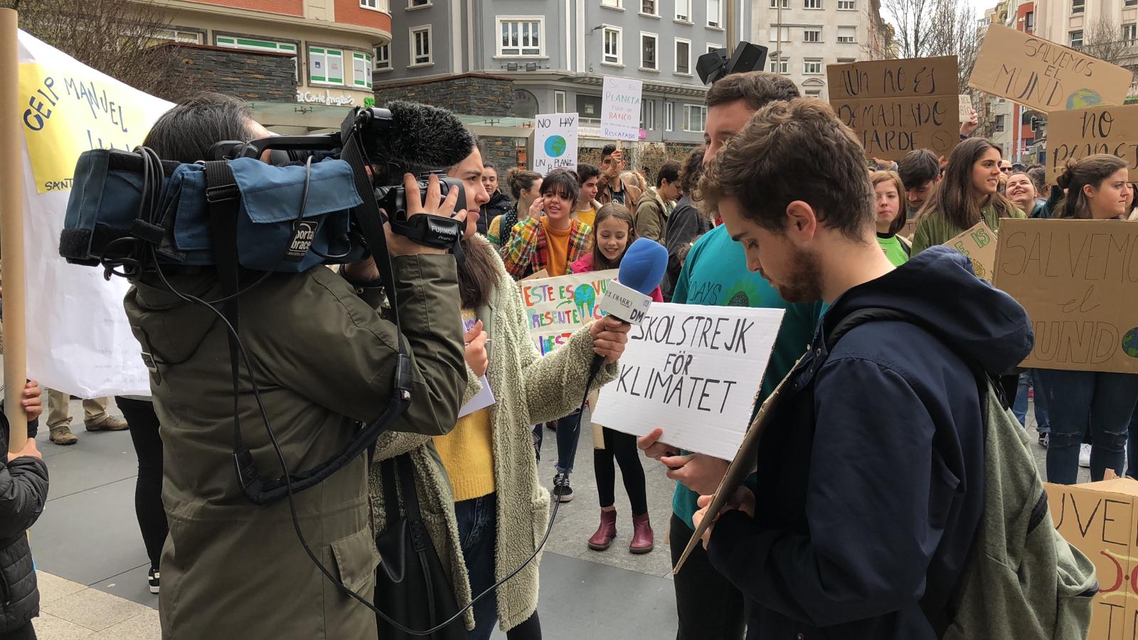 Fotos: Manifestación de los jóvenes para luchar contra el cambio climático