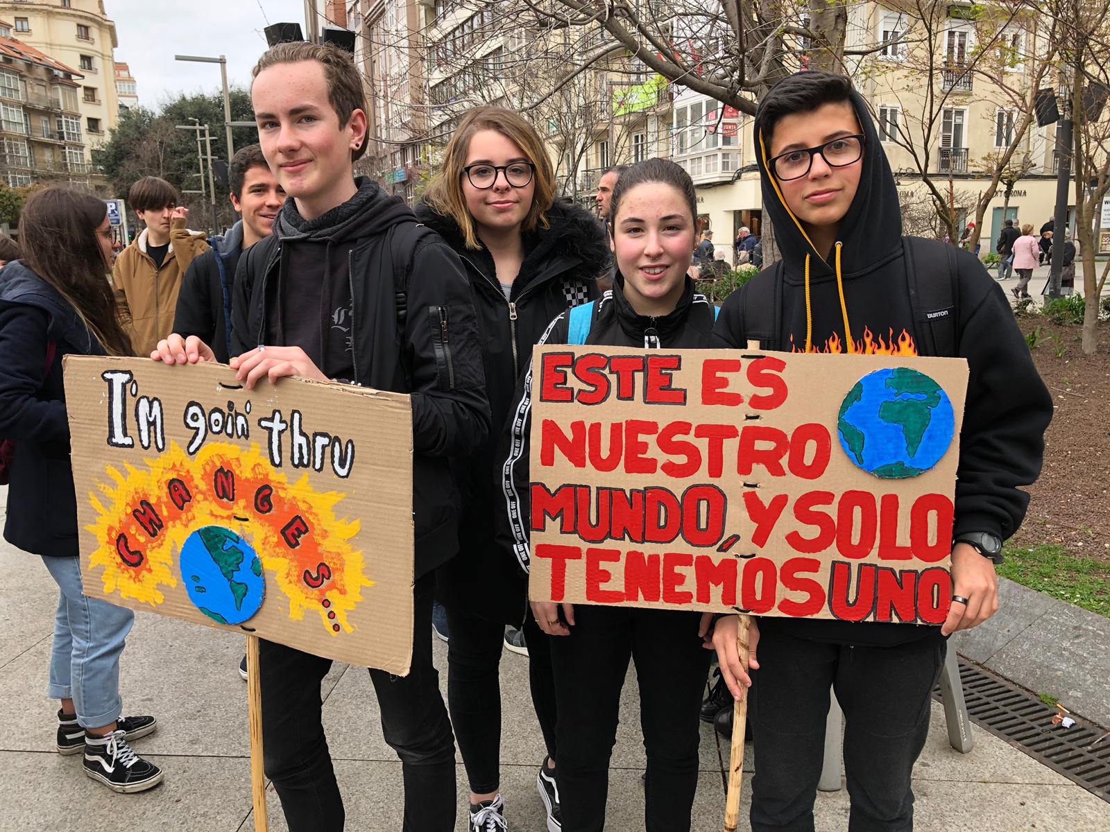 Fotos: Manifestación de los jóvenes para luchar contra el cambio climático