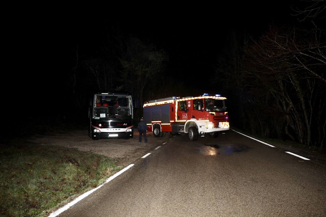 Fotos: Rescate de 25 senderistas perdidos en el Saja