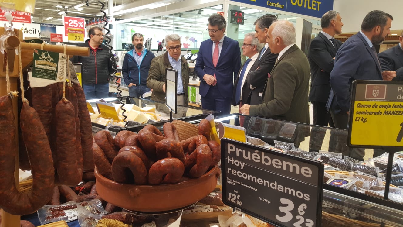La Diputación de León presenta en Santander una campaña con 40 empresas y más de 170 referencias de productos de calidad que definen el sabor de una provincia en la que «esfuerzo, tesón y artesanía» son las claves de su calidad