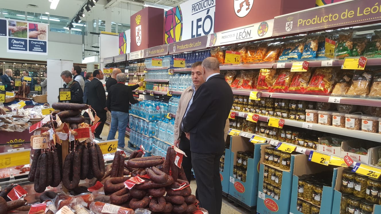 La Diputación de León presenta en Santander una campaña con 40 empresas y más de 170 referencias de productos de calidad que definen el sabor de una provincia en la que «esfuerzo, tesón y artesanía» son las claves de su calidad