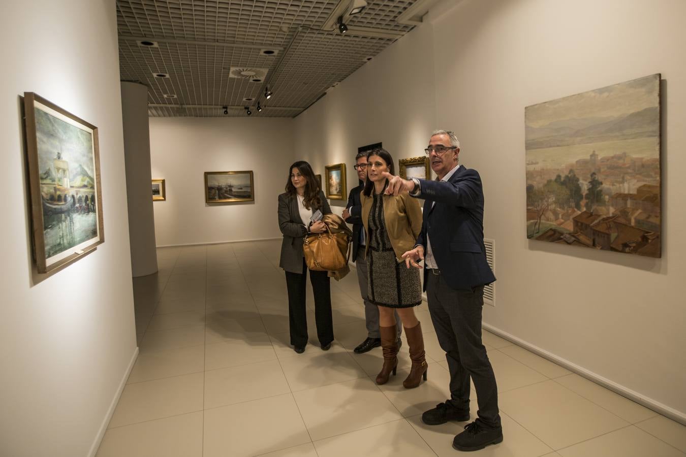 El Casyc reúne cerca de un centenar de obras en una exposición que podrá verse hasta el próximo 14 de junio, que ofrece un recorrido por creaciones de 67 autores, la mitad de ellos cántabros