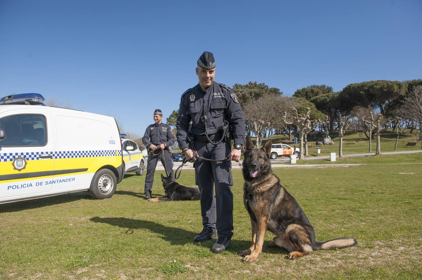 Presentación de la unidad canina de la Policía Local de Santander