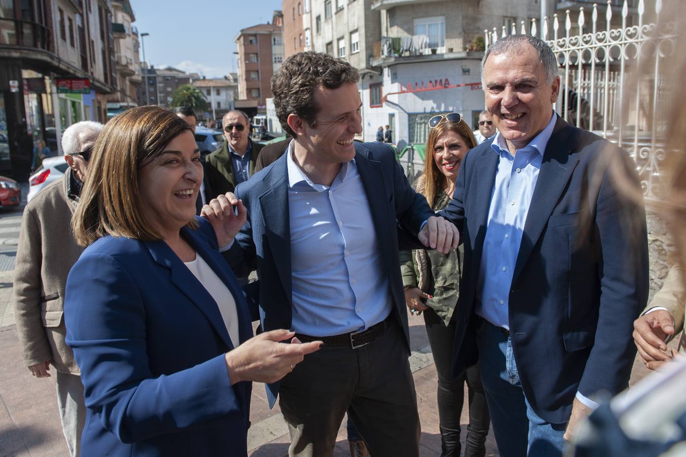 Fotos: Pablo Casado visita Torrelavega y Santander