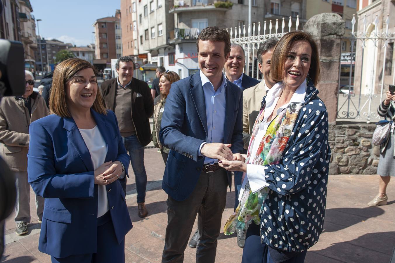 Fotos: Pablo Casado visita Torrelavega y Santander