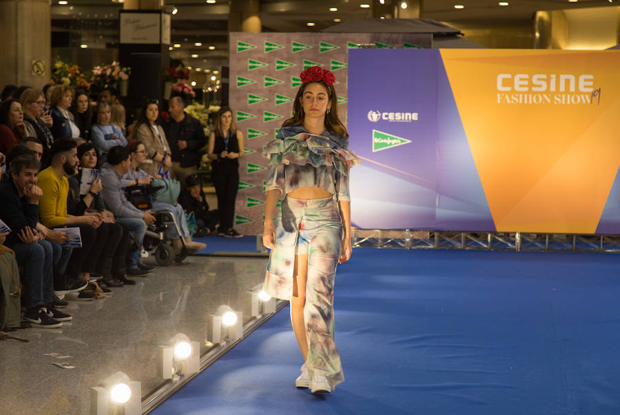 Gran éxito del 'fashion show' de los alumnos de moda de Cesine celebrado en El Corte Inglés