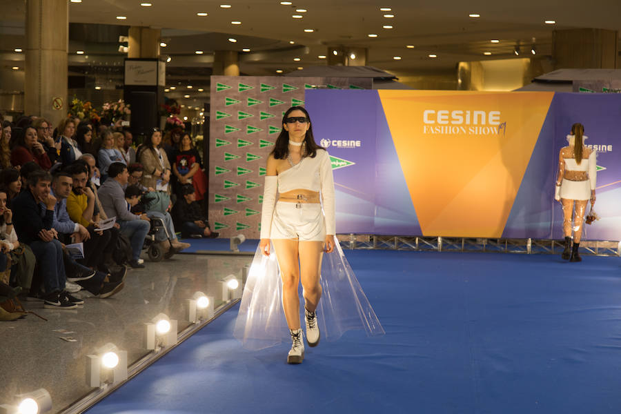 Gran éxito del 'fashion show' de los alumnos de moda de Cesine celebrado en El Corte Inglés