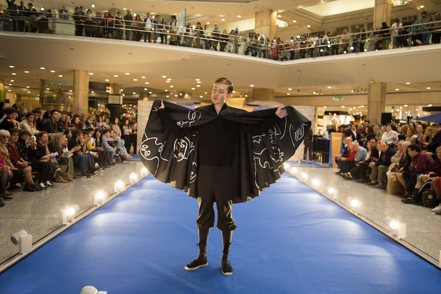 Gran éxito del 'fashion show' de los alumnos de moda de Cesine celebrado en El Corte Inglés