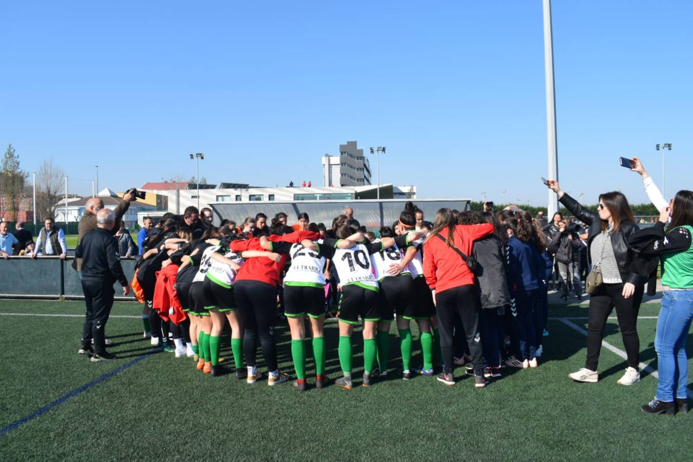 Fotos: Imágenes del partido Racing Féminas - Atlético Arousana