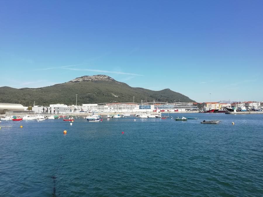 Puerto de Santoña y Monte Buciero