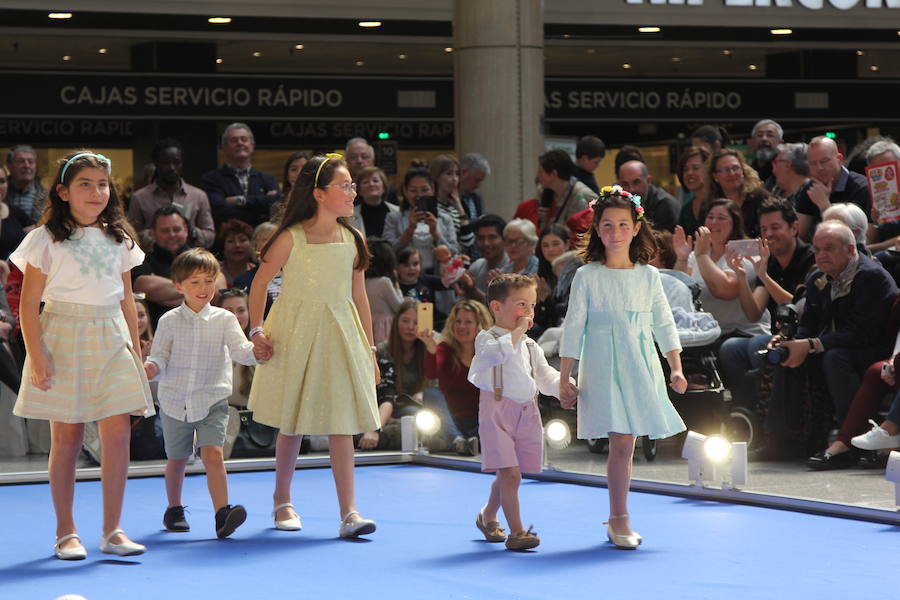 Pequeños de toda la región protagonizaron el desfile primavera-verano de El Corte Inglés