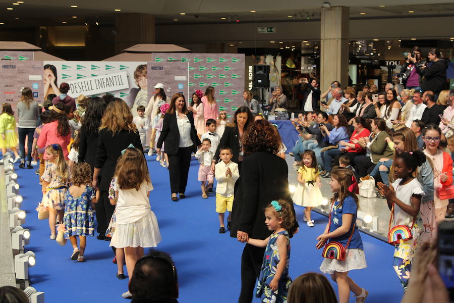 Pequeños de toda la región protagonizaron el desfile primavera-verano de El Corte Inglés