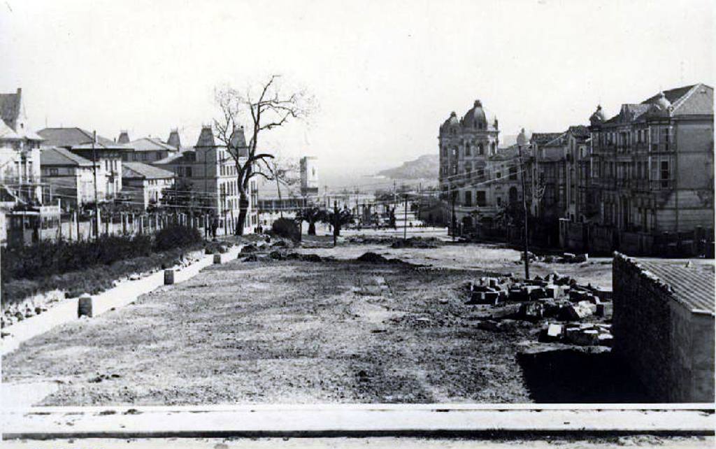 Construcción de los jardines de San Roque en 1945.