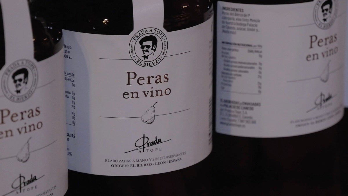 Recorremos León para descubrir qué esconden sus productos avalados con sellos de calidad. En la primera parada conocemos la manzana reineta, la pera conferencia, la castaña, la cereza, el pimiento asado y, como no, el emblema culinario de la comarca berciana