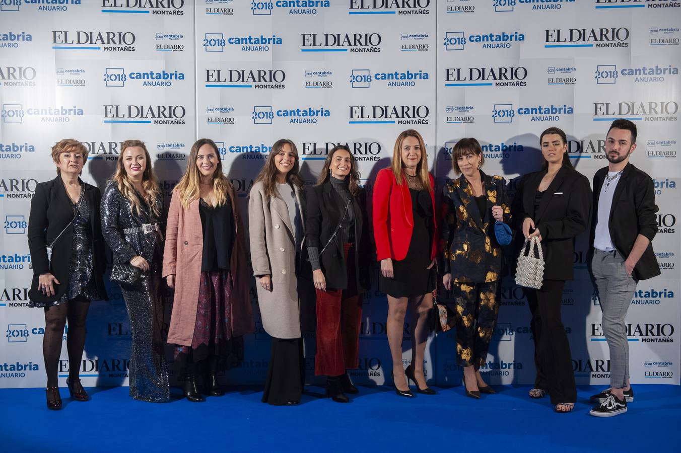 Pilar Llera, Laura González Quintana, Paula Fernández, Carlota Ferreiro, Gabriela Calderón, Rosa Melgar, Gema de Luelmo, Carolina Juárez y Adrián Oslé.