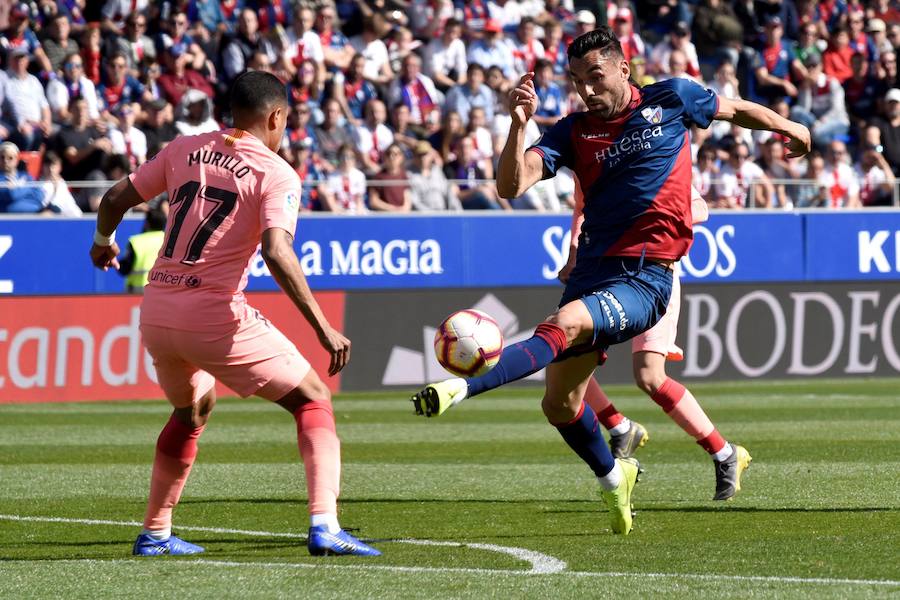 Fotos: Las mejores imágenes del Huesca-Barcelona