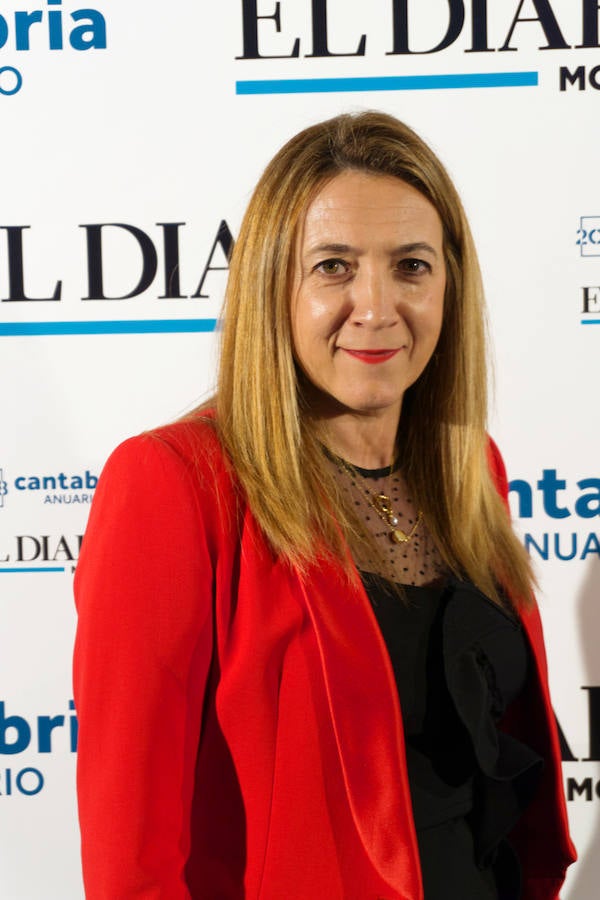 Rosa Melgar. Santander. Bloguera. Vestido Mango y resto del look Zara.