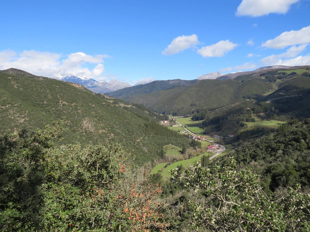 Los grupos de montaña Cacicedo y El Argayu nos enseñan este recorrido por el municipio lebaniego de Pesaguero