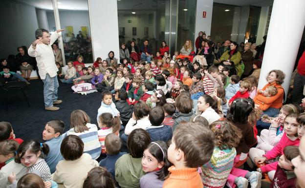 Torrelavega celebra las Jornadas del Libro hasta el 26 de abril