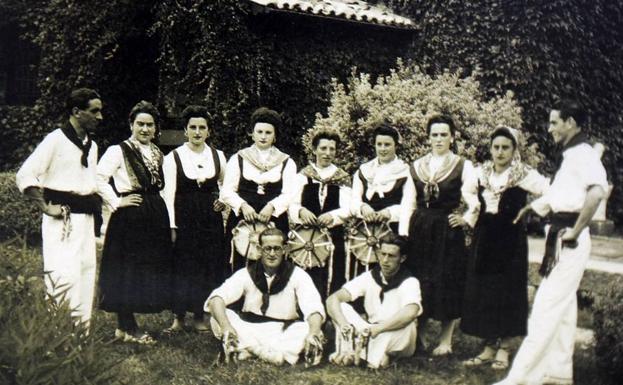 Vecinos Tanos graban un documental sobre la historia del barrio entre 1925 y 1955