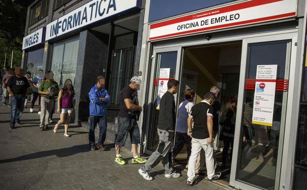 La Semana Santa impulsa el empleo al mejor nivel desde el verano de 2008