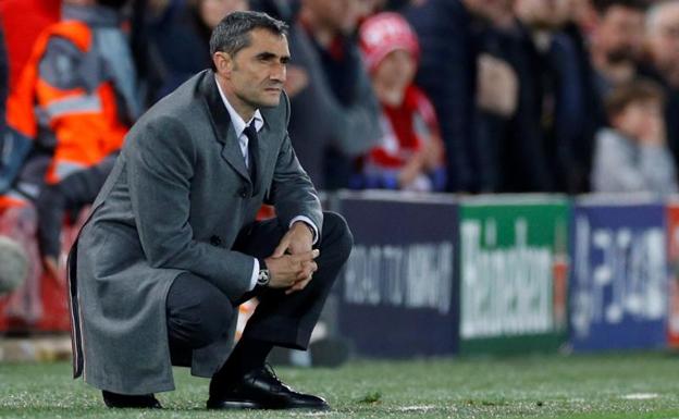 Ernesto Valverde, durante el Liverpool-Barcelona.