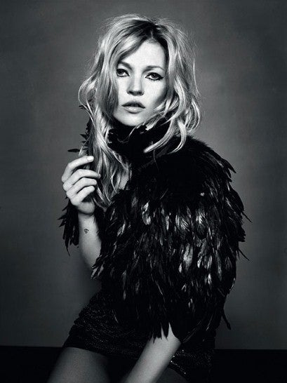 La modelo Kate Moss retratada por Paolo Roversi.