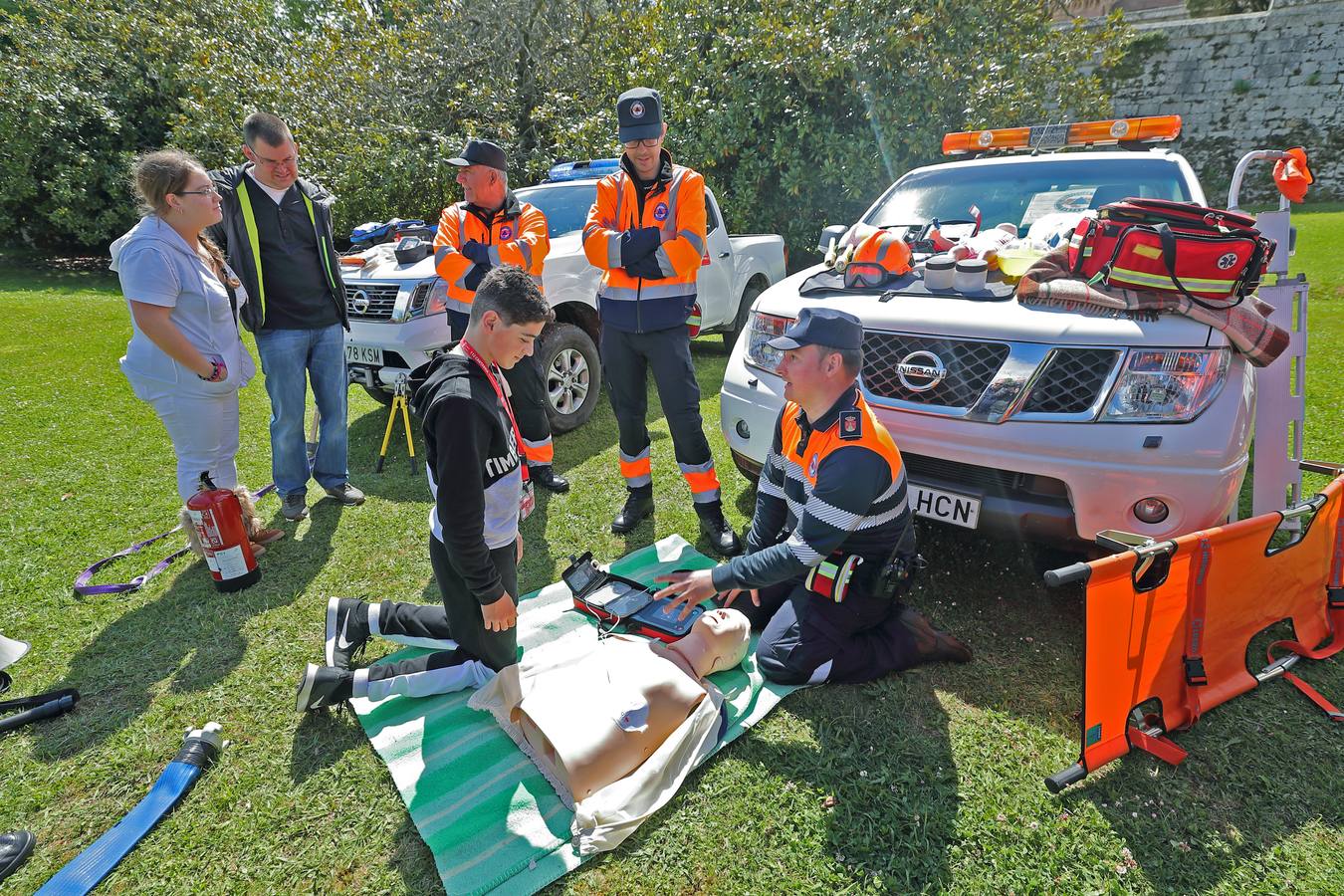 Fotos: El 112 sopla las velas en Comillas