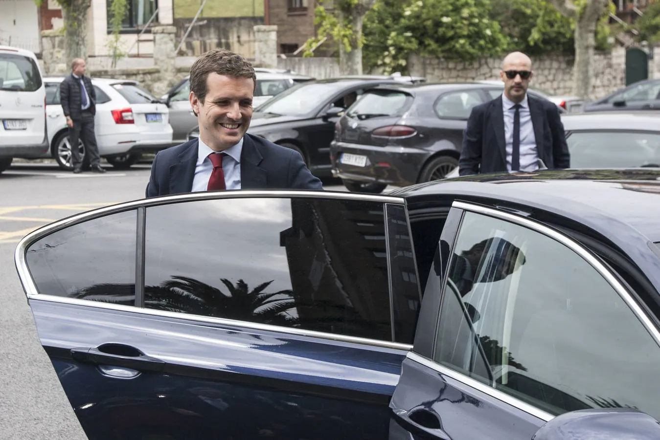 Pablo Casado ha llegado a Cantabria a las 13.00 horas y va visitado la sede del PP en El Sardinero