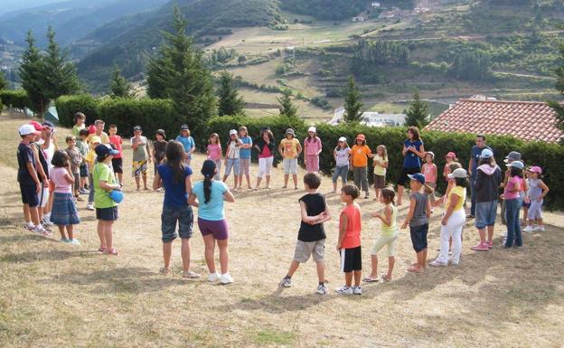 Abierto el plazo de inscripción para el Campamento de Verano y el Campamento Urbano de Suances