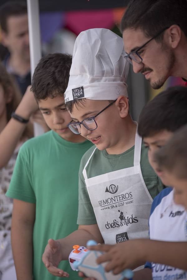 Veintisiete chefs con estrella Michelin cocinan juntos en un evento por la infancia