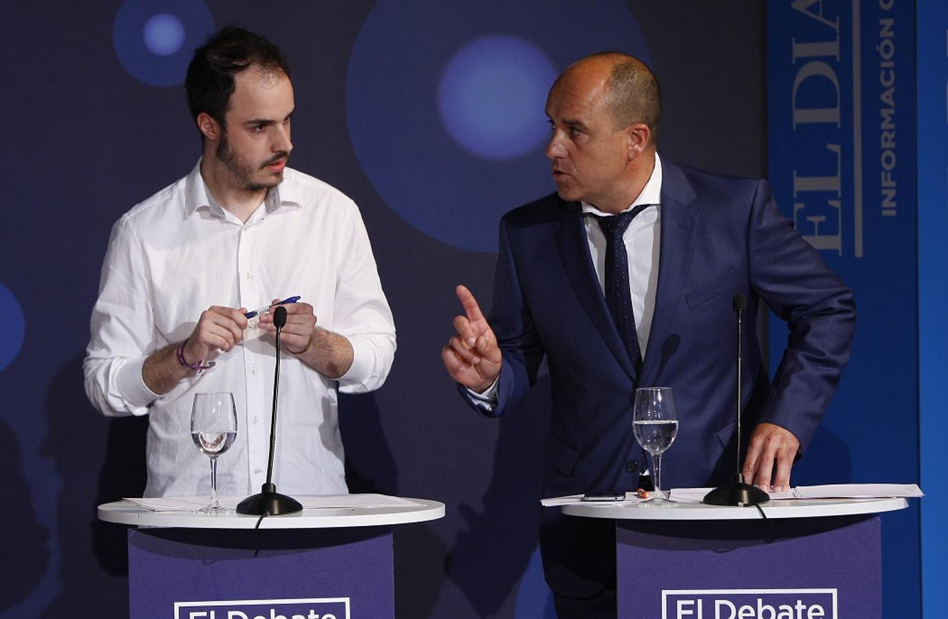 Ángel Bercedo (Vox), Ivan Martínez (ACPT), Javier López Estrada (PRC), Marta Fernández Teijeiro (PP), José Manuel Cruz Viadero (PSOE), Blanca Rosa Gómez Morante (Torrelavega Sí), David García (Unidas Podemos) y Julio Ricciardiello (Ciudadanos) se enfrentaron en el evento organizado por El Diario Montañés