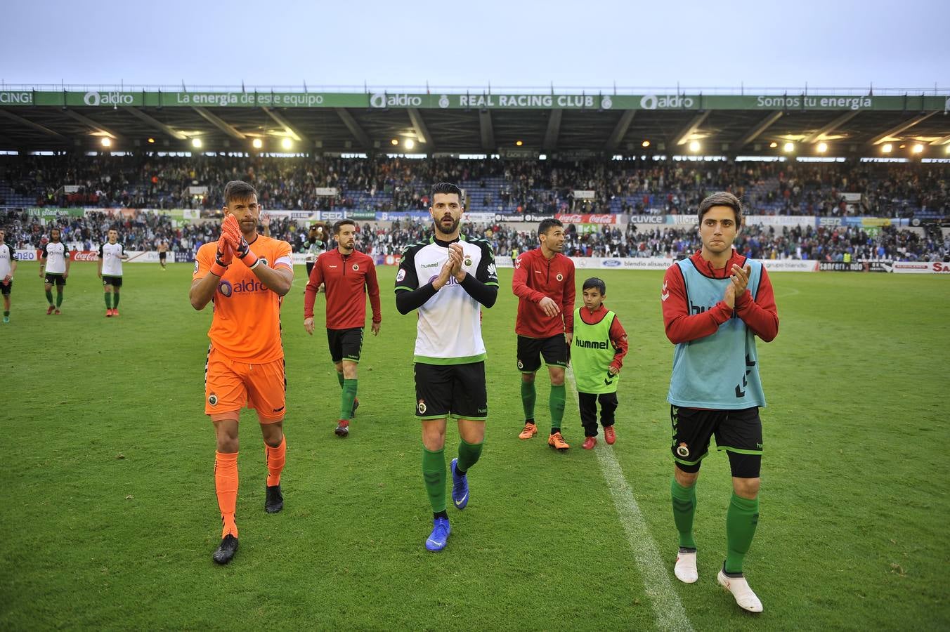 Fotos: El Racing no pasa del empate a cero ante el Baleares