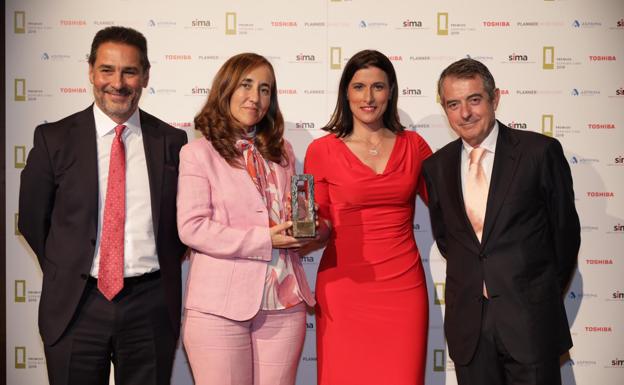 Igual recoge premio Asprima Sima 2019 por transformación del frente marítimo
