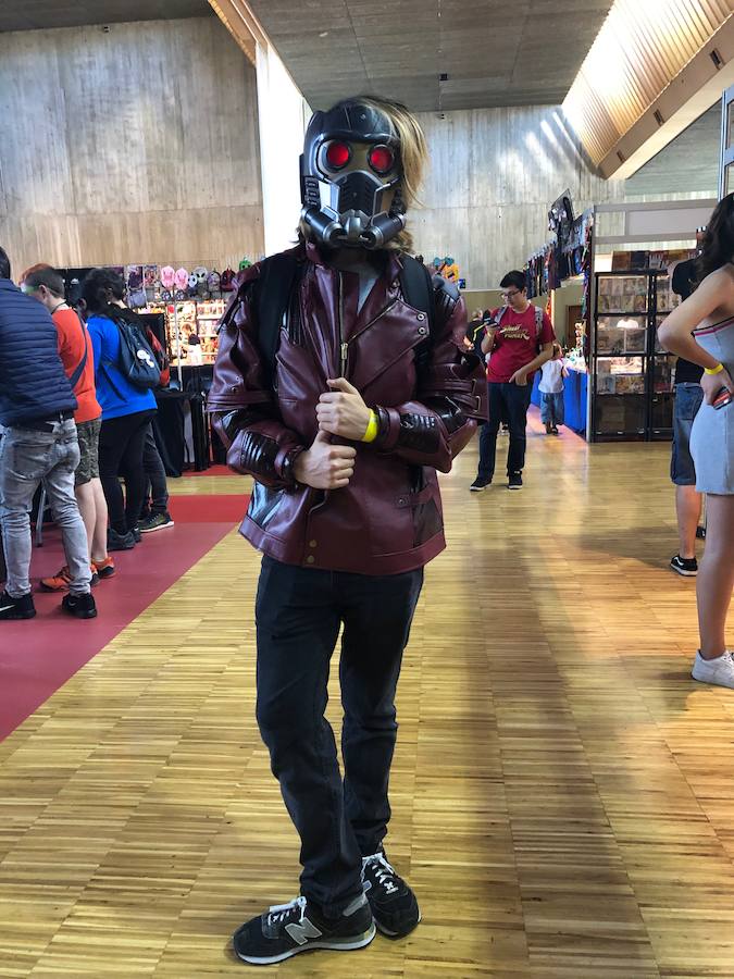 Álex Maza (@alex_2003_twd) – Edad 16 años – Santander – Cosplay – Star-Lord del universo 'Guardianes de la galaxia'.